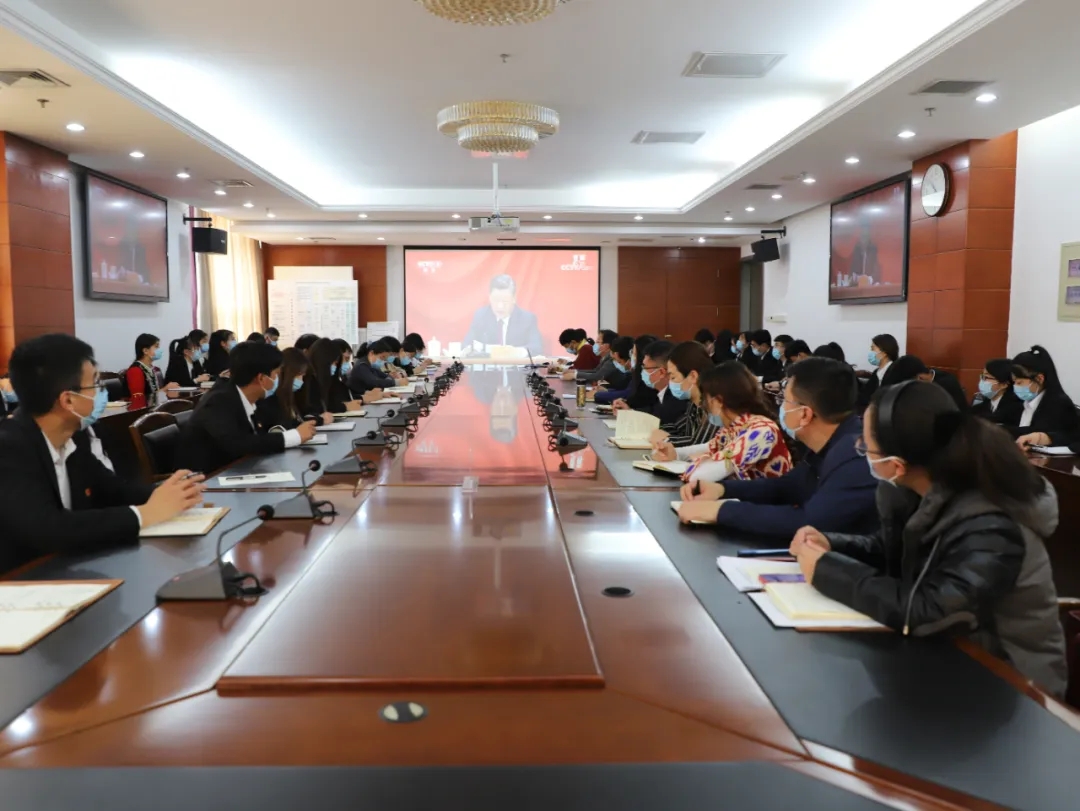 2022年我校團員青年收聽收看慶祝中國共産主義青年團成立100周年大會現場直播—主會場
